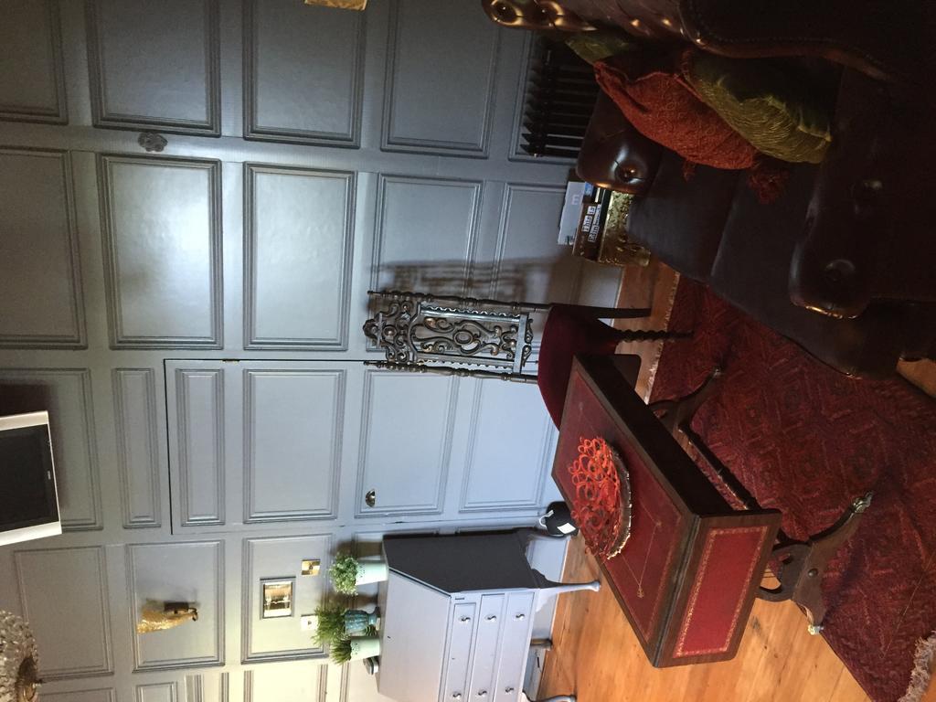 The Retreat Castle Bed and Breakfast Bonnyrigg Buitenkant foto